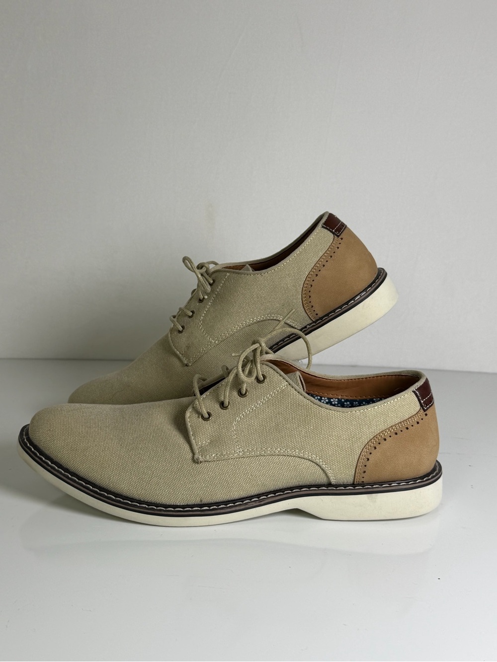 Steve Madden M-Duupon Men’s Sz 11 Tan Canvas Preppy Oxford Shoes Ortholite NWOT
